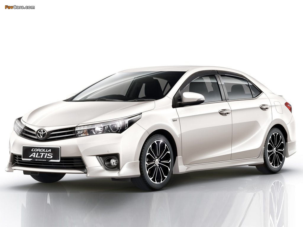 Pictures of Toyota Corolla Altis 2013 (1024 x 768)