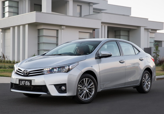 Pictures of Toyota Corolla Sedan ZR 2014