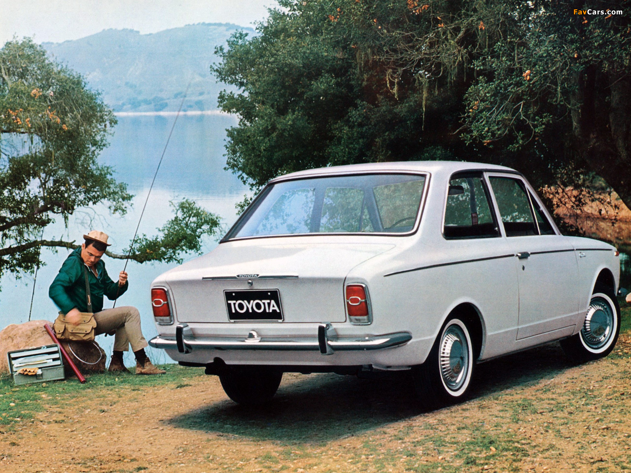 Toyota Corolla (E10/11) 1966–70 images (1280 x 960)