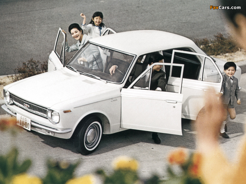 Toyota Corolla 5-door (E10/11) 1966–70 wallpapers (800 x 600)
