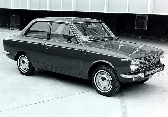 Toyota Corolla (E10/11) 1966–70 wallpapers