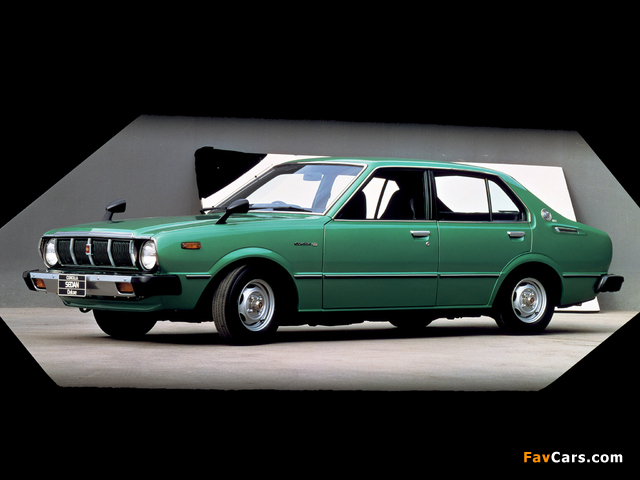Toyota Corolla 4-door Sedan (E31) 1974–79 photos (640 x 480)