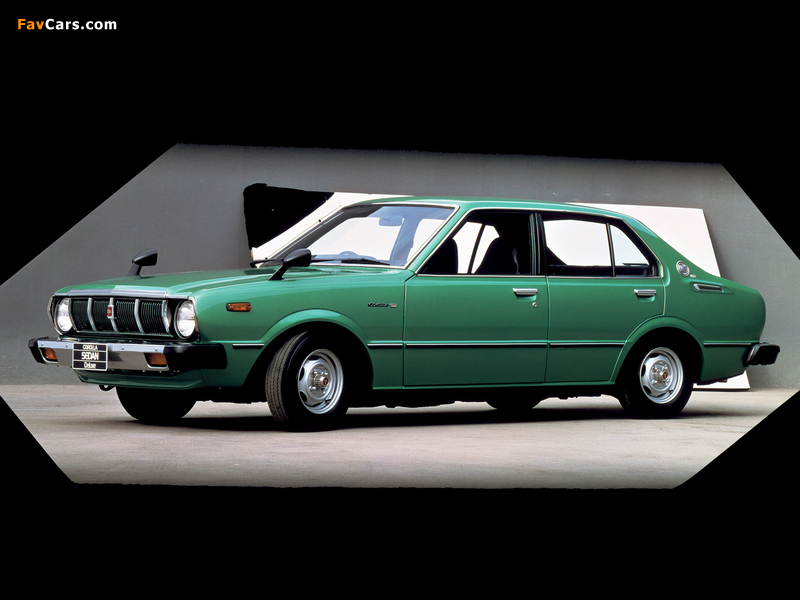 Toyota Corolla 4-door Sedan (E31) 1974–79 photos (800 x 600)