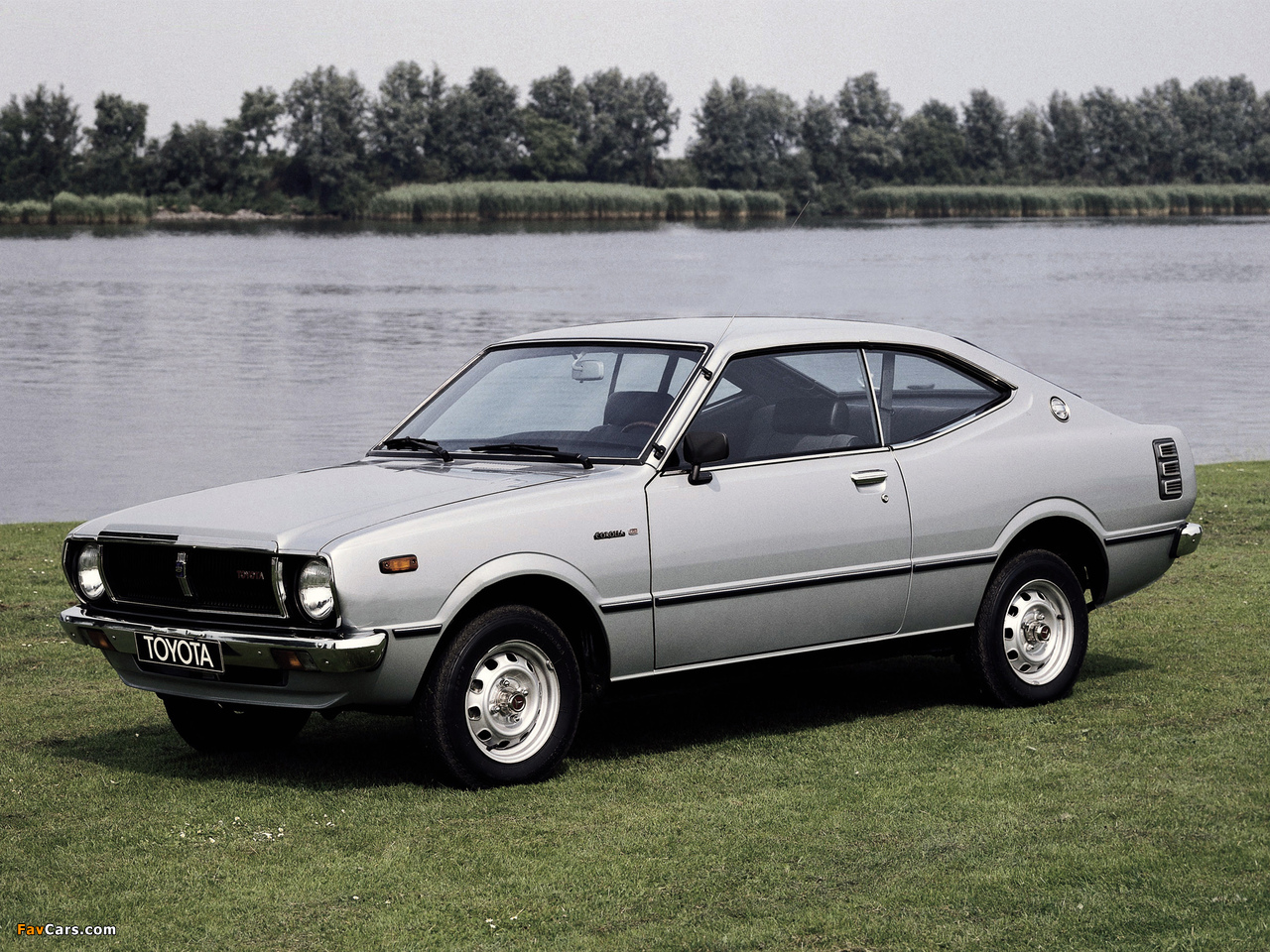 Toyota Corolla Hardtop Coupe (E37) 1974–79 wallpapers (1280 x 960)