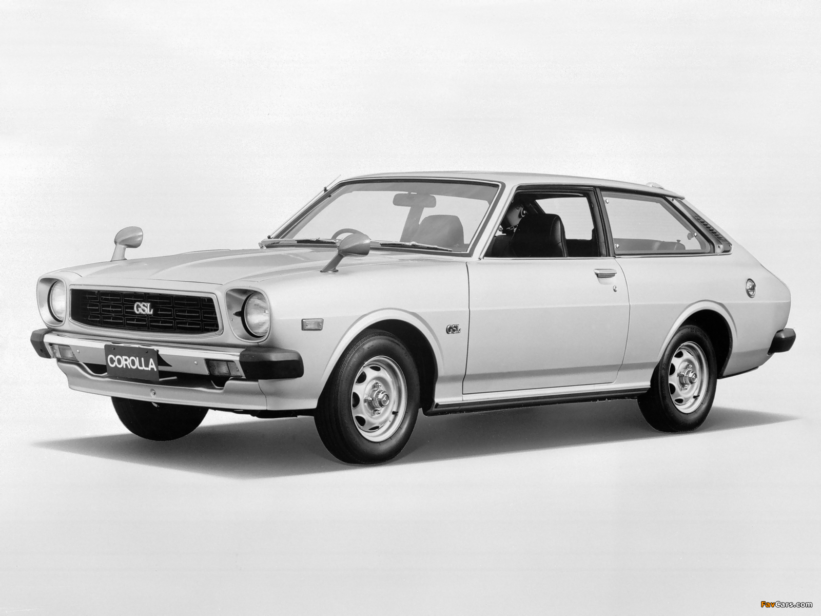 Toyota Corolla Liftback (E55) 1976–79 photos (1600 x 1200)