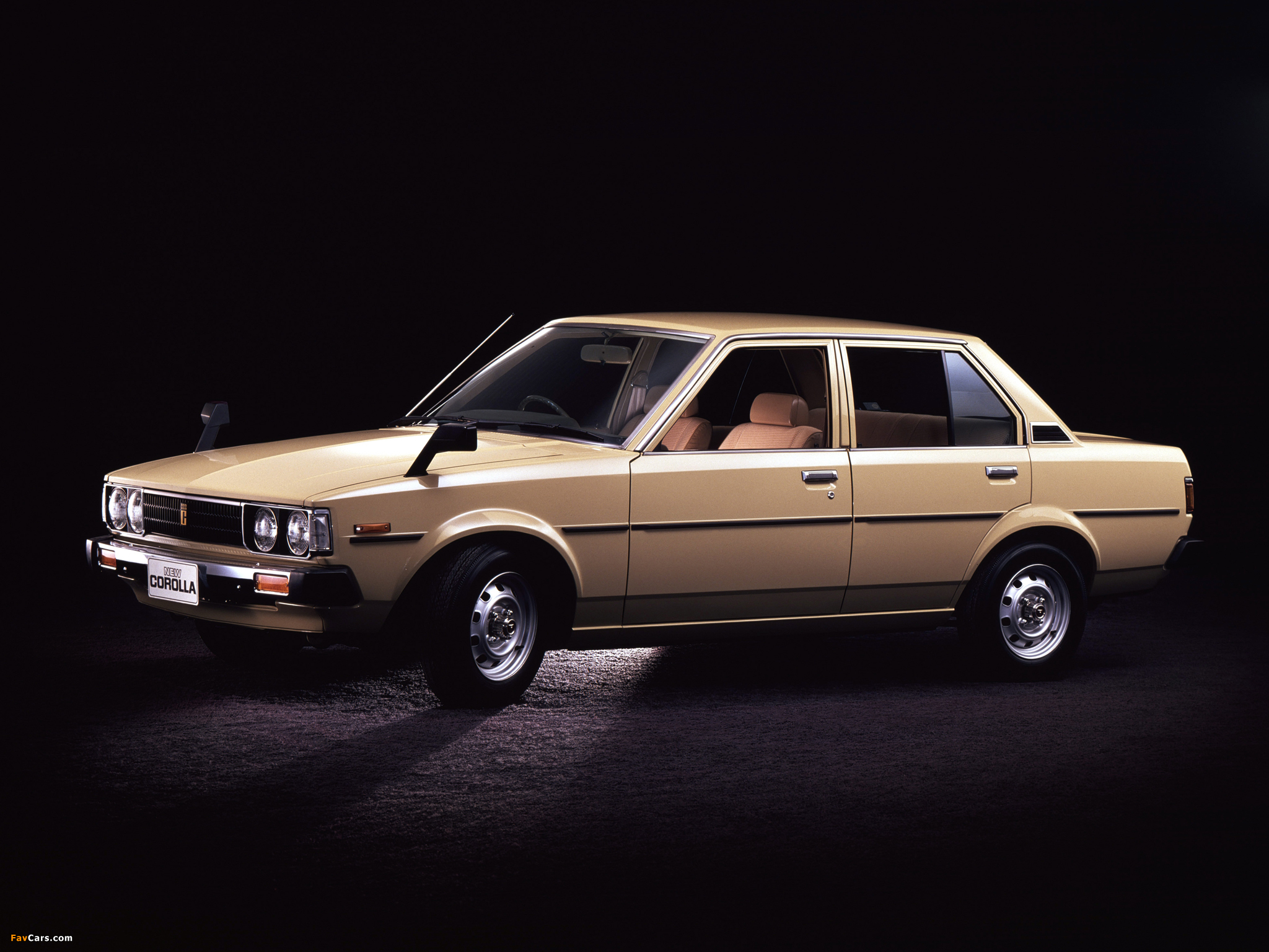 Toyota Corolla Sedan (E70) 1979–83 pictures (2048 x 1536)