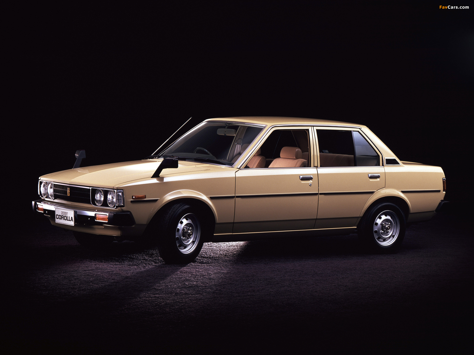 Toyota Corolla Sedan (E70) 1979–83 pictures (1600 x 1200)