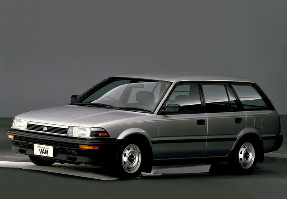 Toyota Corolla Van 1987–91 images
