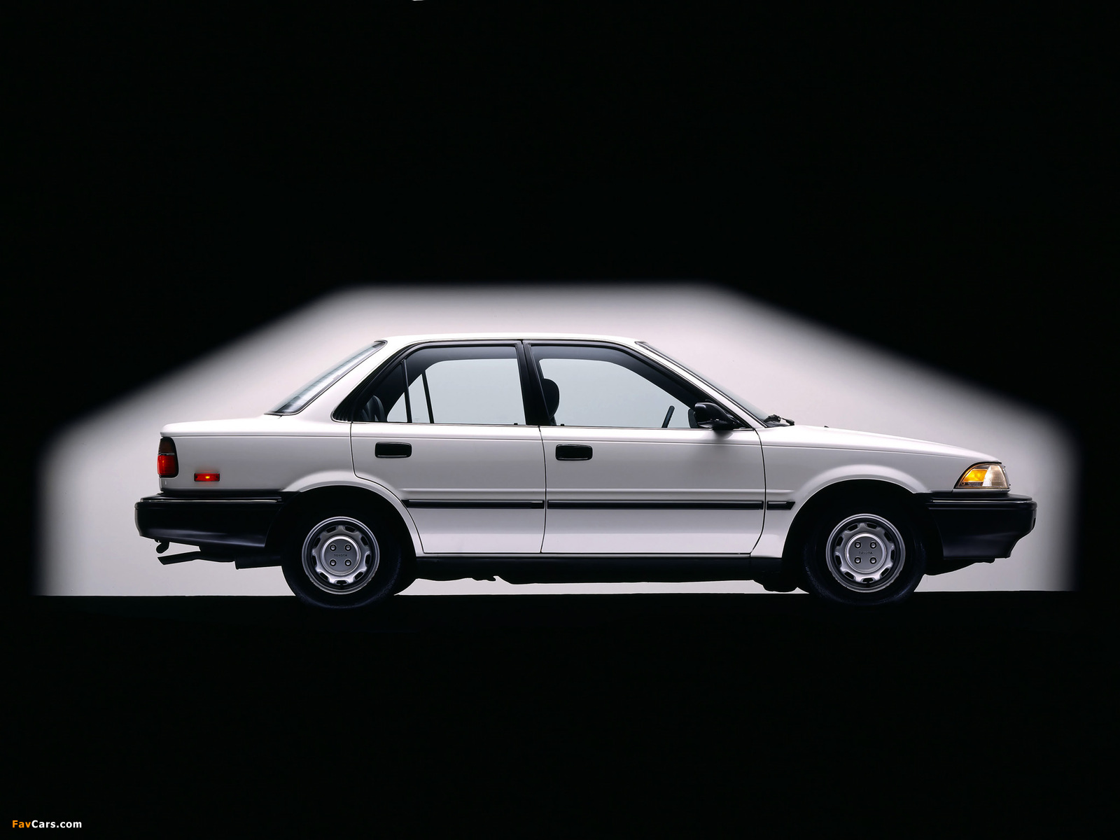 Toyota Corolla Sedan Deluxe US-spec 1987–91 pictures (1600 x 1200)