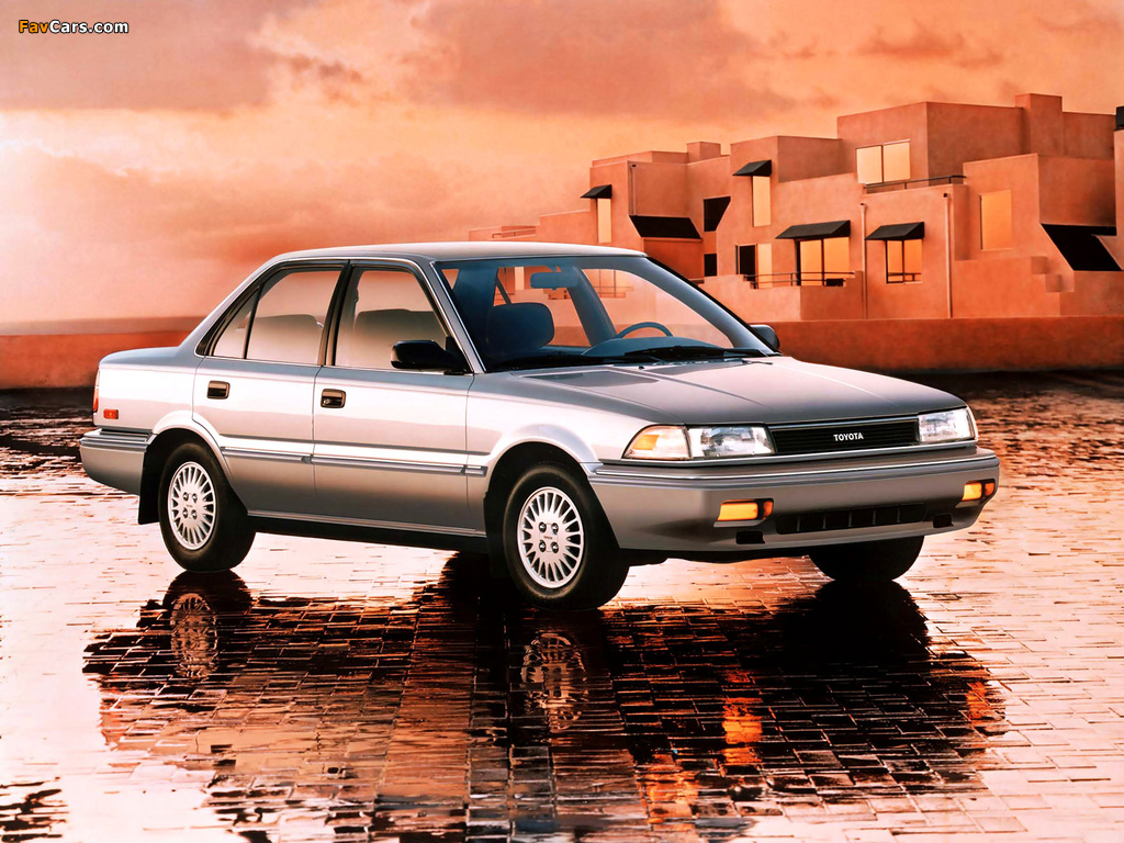 Toyota Corolla Sedan LE US-spec 1987–91 wallpapers (1024 x 768)