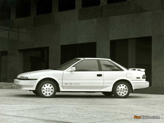 Toyota Corolla GT-S Sport Coupe (AE92) 1988–91 images (640 x 480)