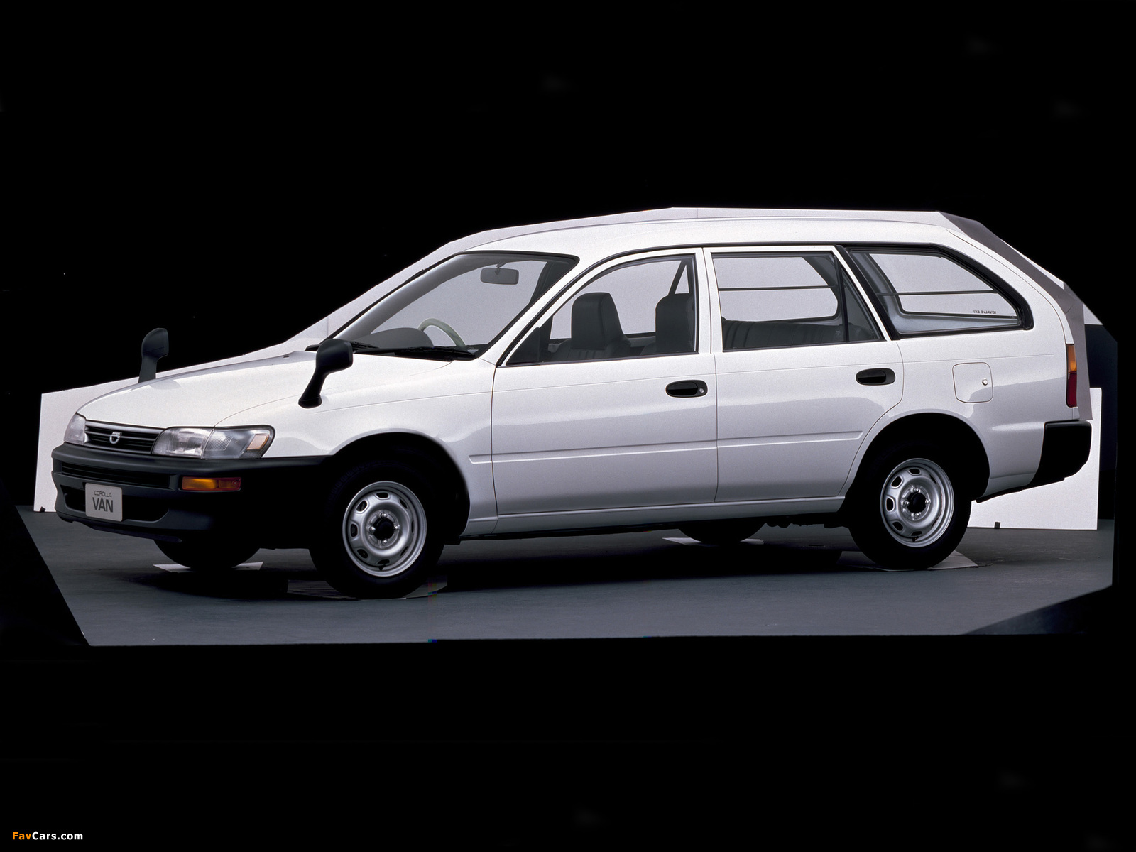 Toyota Corolla Van JP-spec 1992–97 pictures (1600 x 1200)