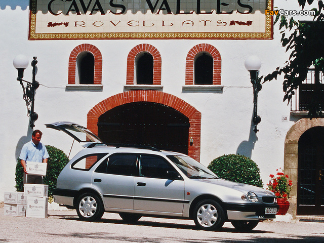 Toyota Corolla Wagon 1997–99 wallpapers (640 x 480)