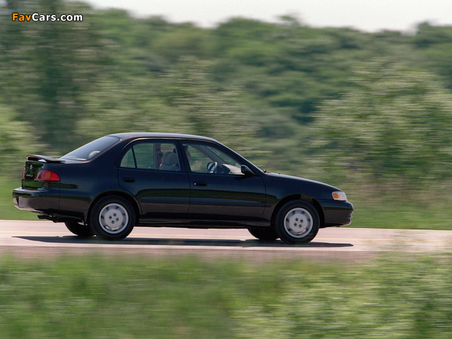 Toyota Corolla Sedan US-spec 1999–2000 images (640 x 480)