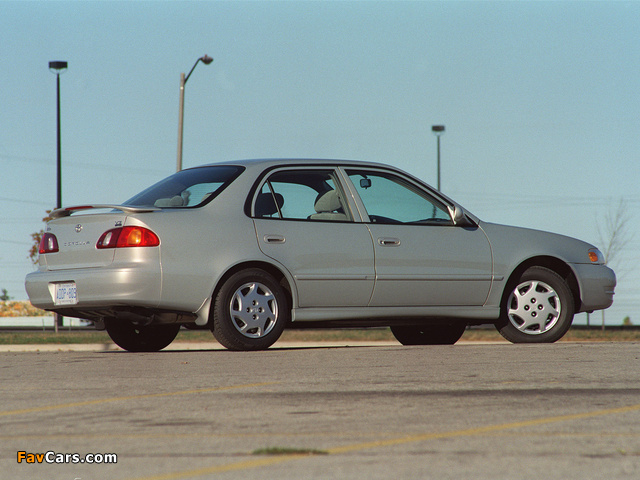 Toyota Corolla Sedan US-spec 1999–2000 wallpapers (640 x 480)