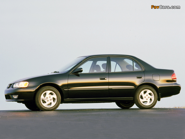 Toyota Corolla Sedan US-spec 2001–02 pictures (640 x 480)