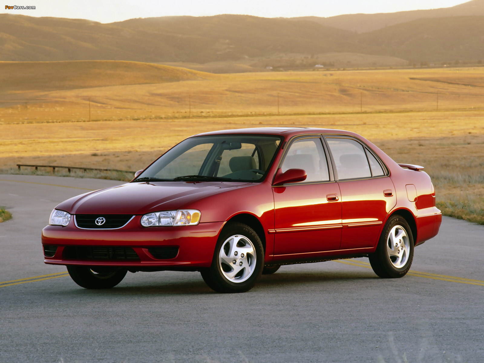 Toyota Corolla S Sedan US-spec 2001–02 wallpapers (1600 x 1200)