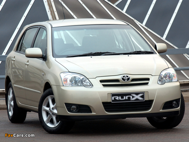 Toyota Corolla RunX ZA-spec 2004–06 images (640 x 480)