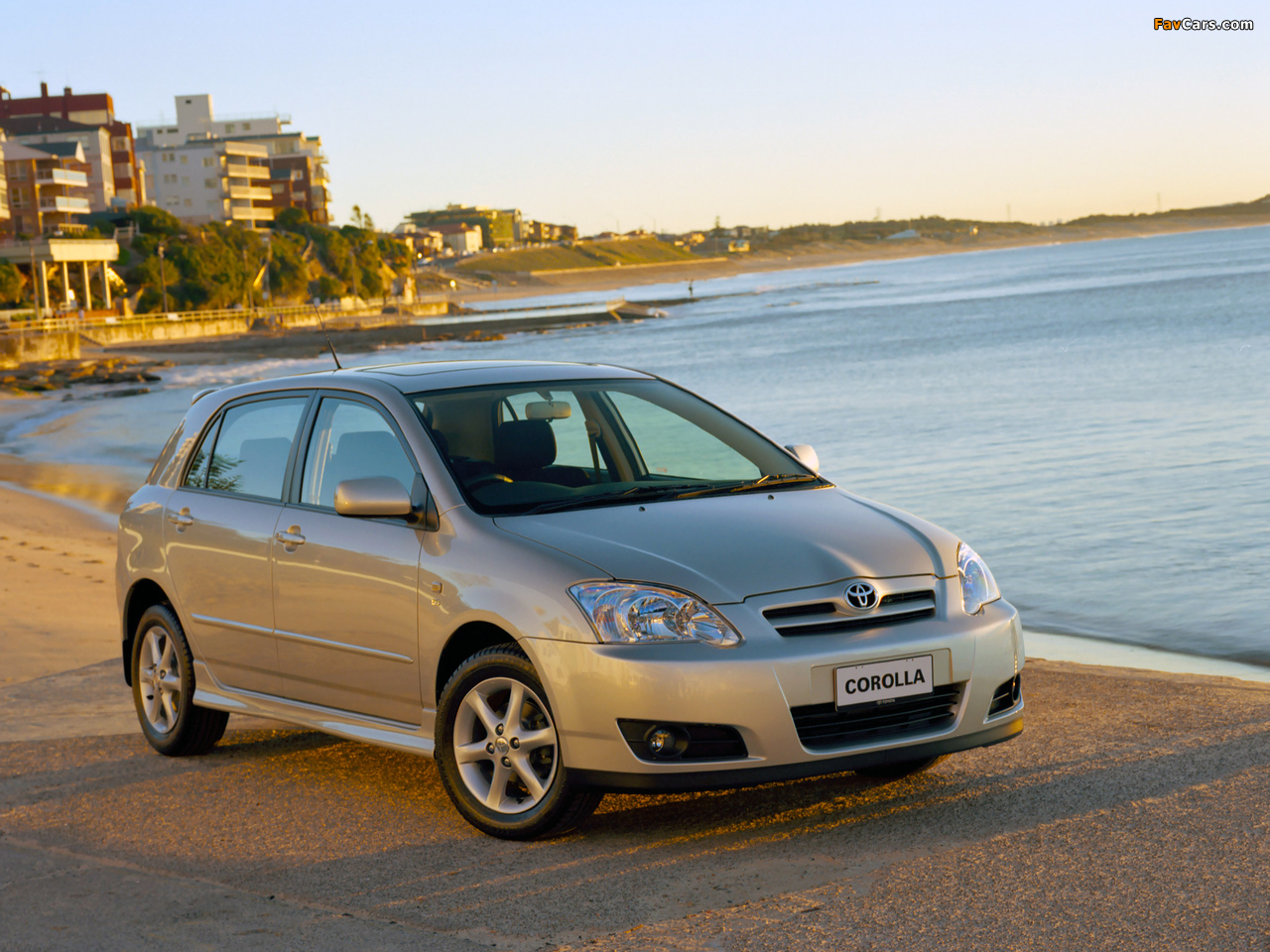 Toyota Corolla 5-door AU-spec 2004–07 wallpapers (1280 x 960)