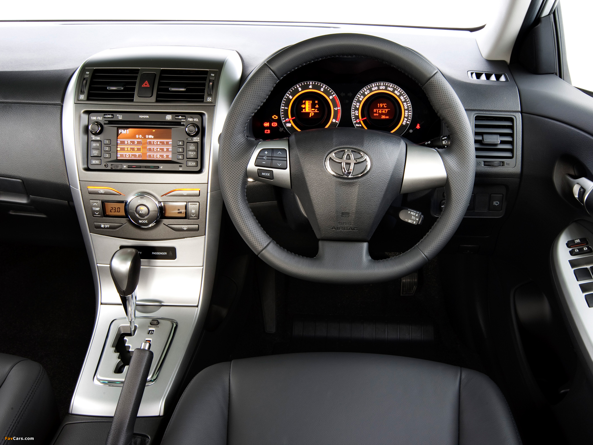 Toyota Corolla Ascent 5-door 2007–09 images (2048 x 1536)