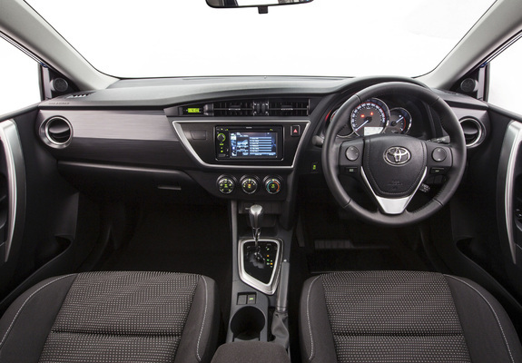 Toyota Corolla Ascent Sport 2012 images