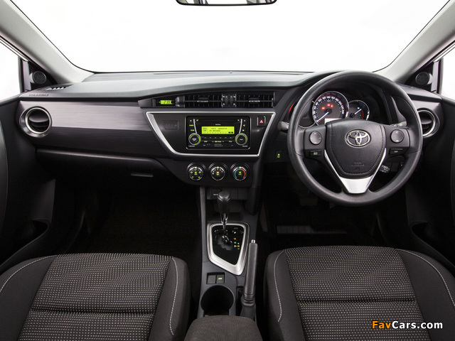 Toyota Corolla Ascent 2012 wallpapers (640 x 480)