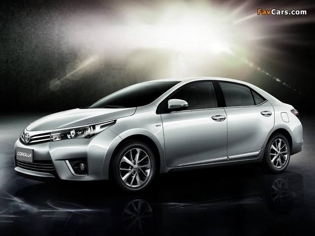 Toyota Corolla Altis 2013 pictures (640 x 480)