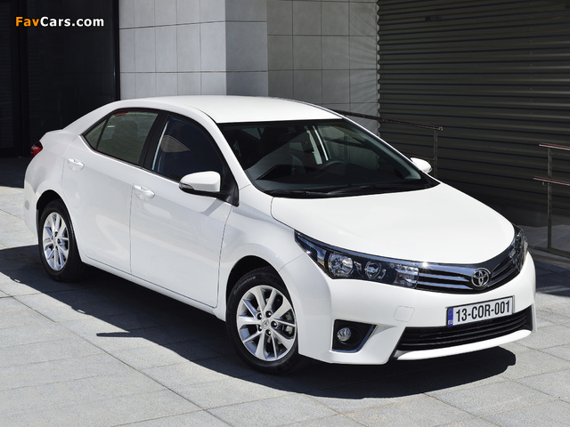 Toyota Corolla EU-spec 2013 wallpapers (640 x 480)