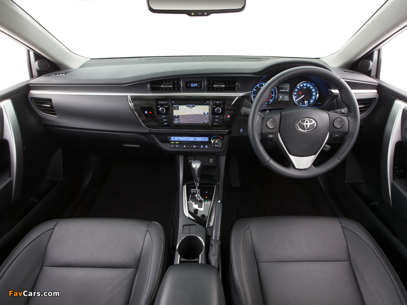Toyota Corolla Sedan ZR 2014 photos (800 x 600)