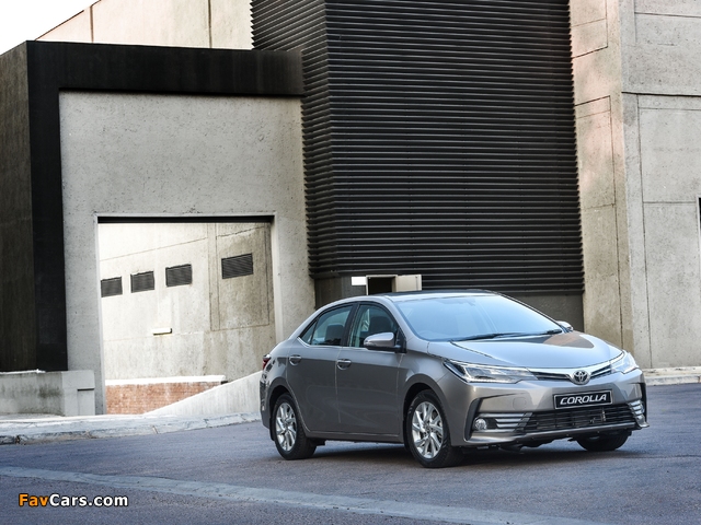 Toyota Corolla ZA-spec 2017 images (640 x 480)