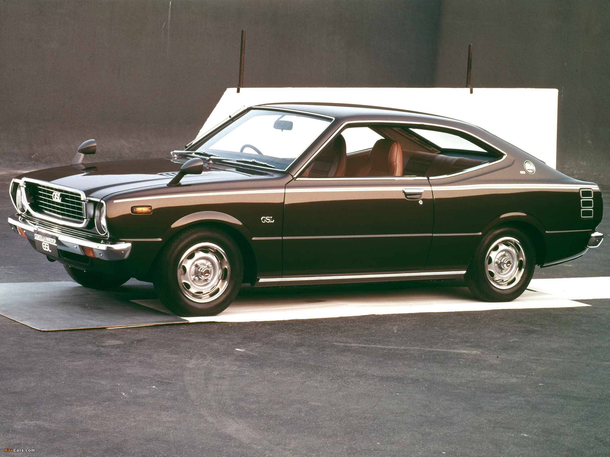 Toyota Corolla Hardtop Coupe (E37) 1974–79 wallpapers (2048 x 1536)