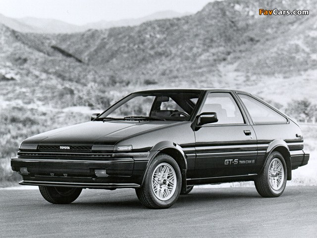 Toyota Corolla GT-S Sport Liftback (AE86) 1985–86 wallpapers (640 x 480)