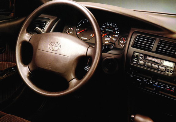 Toyota Corolla Sedan US-spec 1992–96 wallpapers