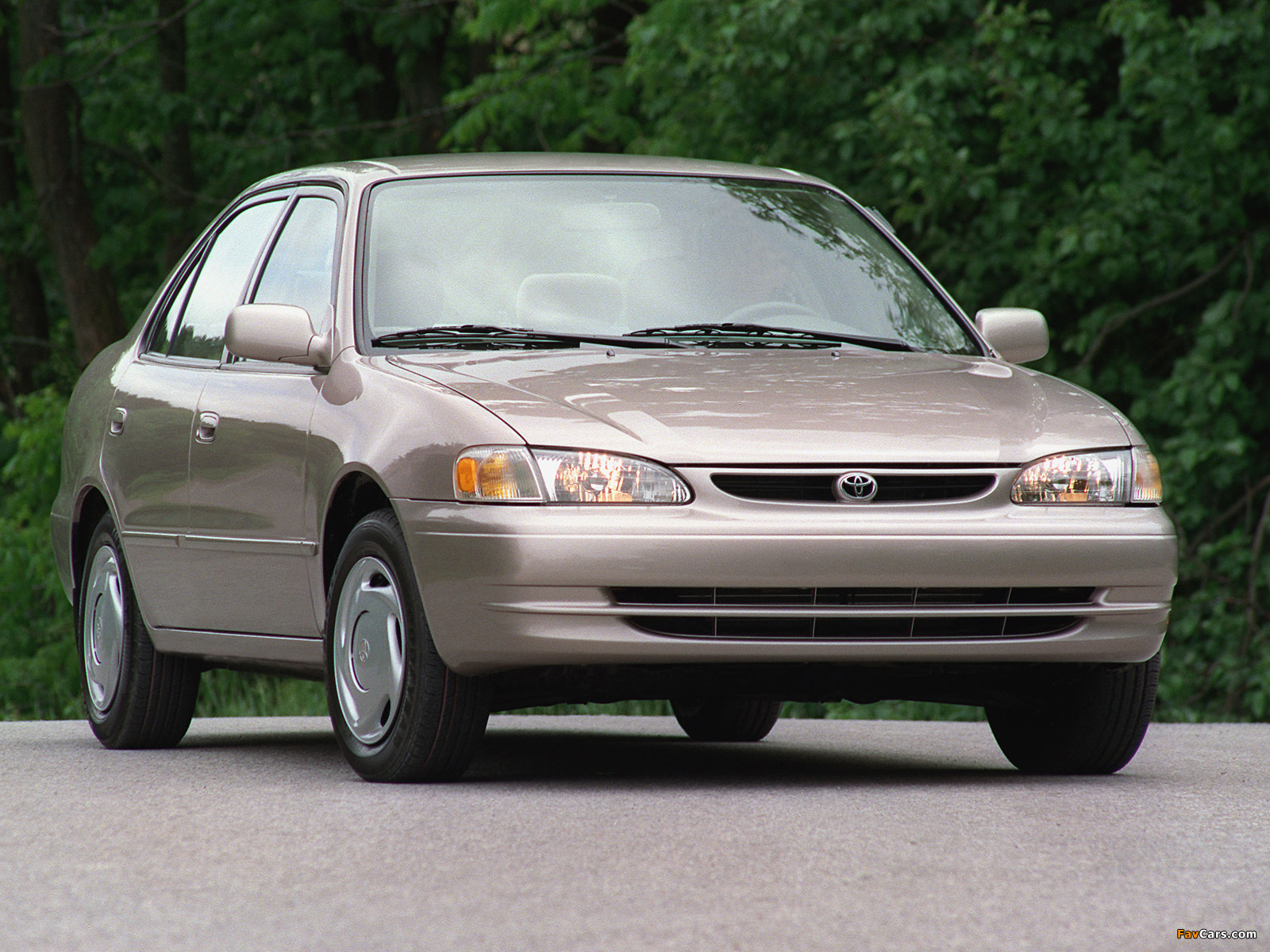 Toyota Corolla Sedan US-spec 1999–2000 wallpapers (1600 x 1200)