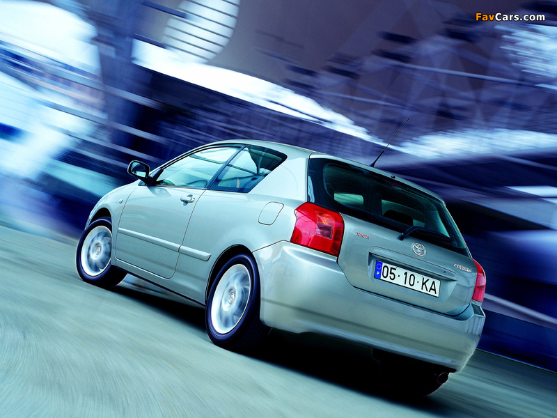 Toyota Corolla 3-door 2001–04 wallpapers (800 x 600)