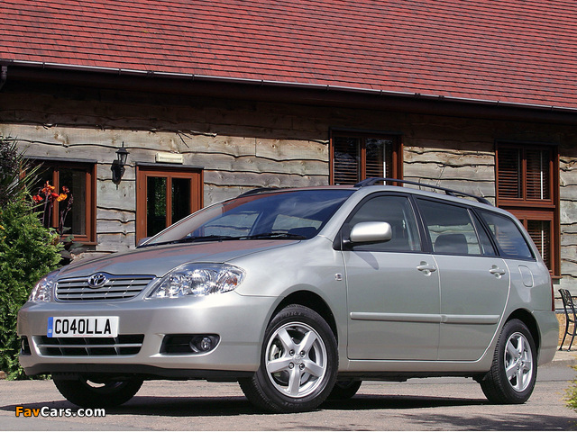 Toyota Corolla Wagon UK-spec 2004–07 wallpapers (640 x 480)