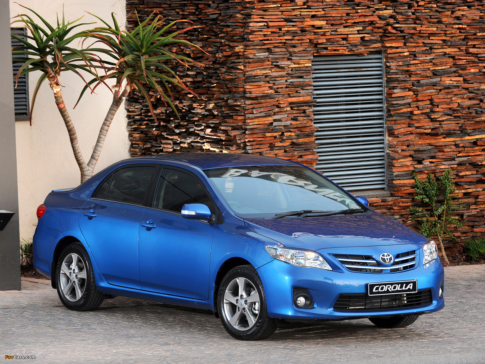 Toyota Corolla Sprinter 2010 wallpapers (1600 x 1200)