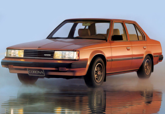 Toyota Corona Sedan (T140) 1982–85 images