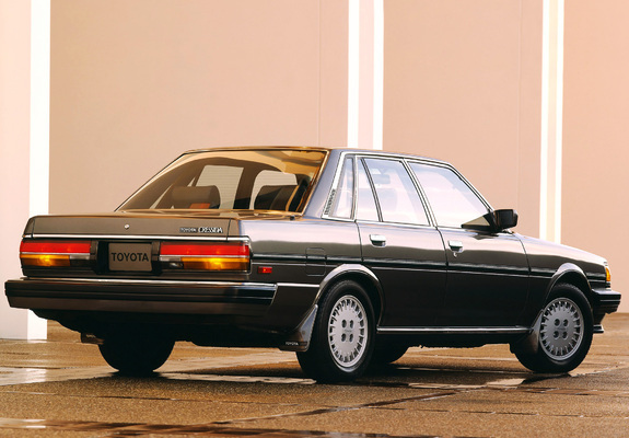 Toyota Cressida 1984–88 images