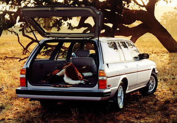 Toyota Cressida Wagon 1984–88 photos