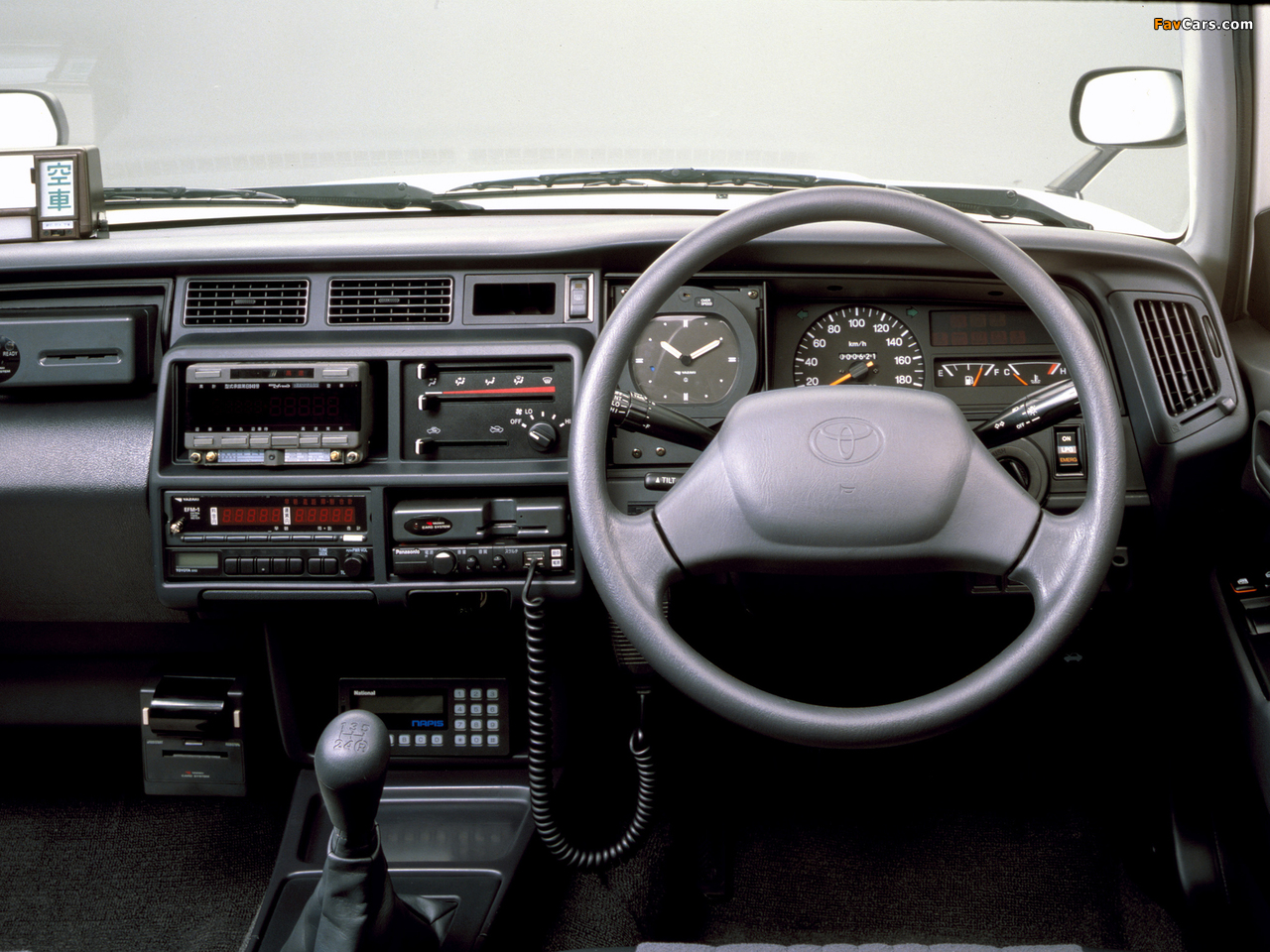 Toyota Comfort Taxi (S10) 1995 photos (1280 x 960)