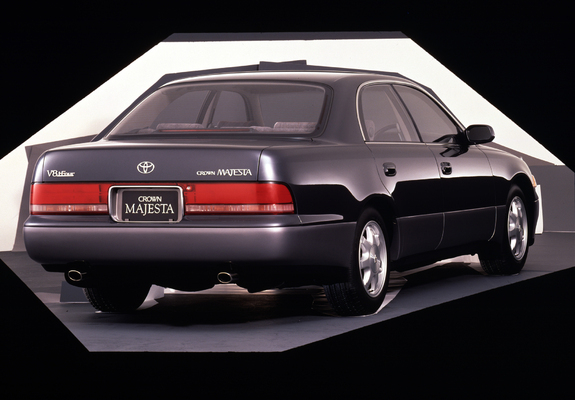 Images of Toyota Crown Majesta (S140) 1991–95