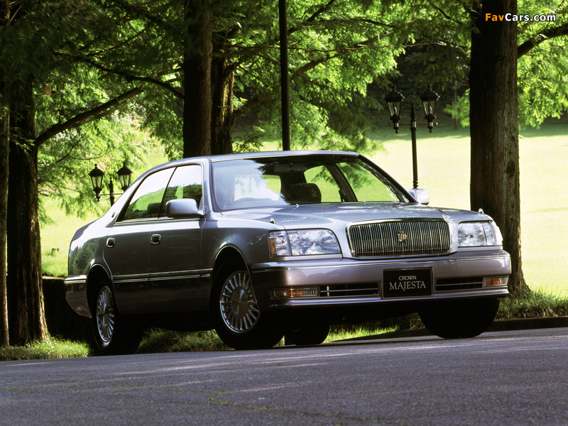 Images of Toyota Crown Majesta (S150) 1995–99 (800 x 600)