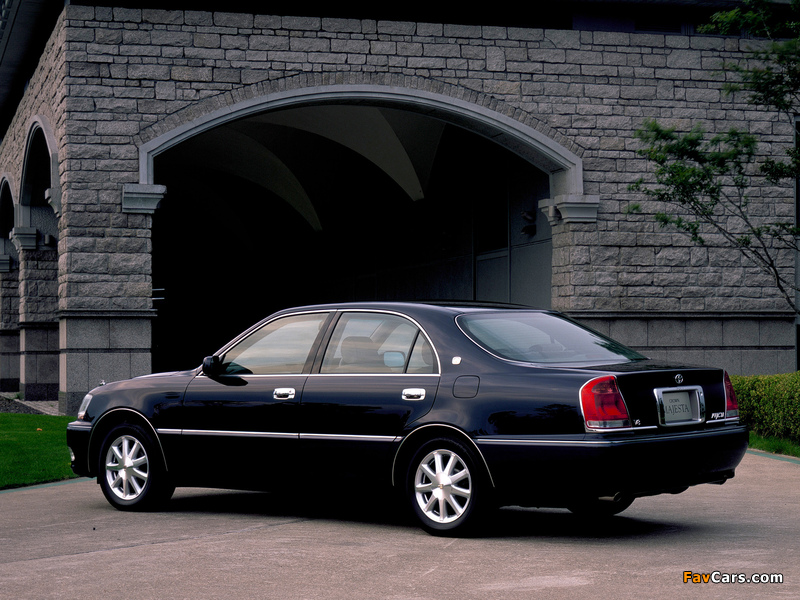 Photos of Toyota Crown Majesta (S170) 1999–2004 (800 x 600)