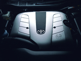 Photos of Toyota Crown Majesta (S180) 2004–06