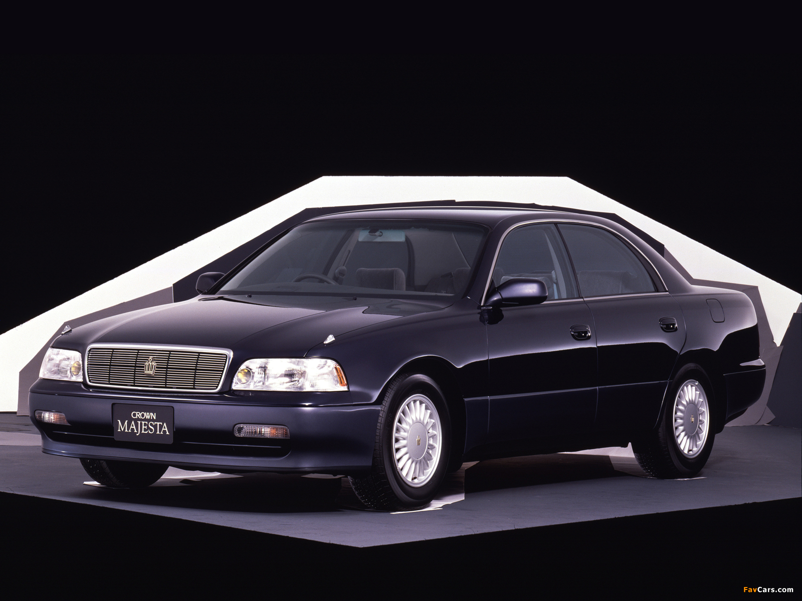 Photos of Toyota Crown Majesta (S140) 1991–95 (1600 x 1200)