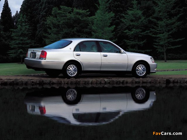 Pictures of Toyota Crown Majesta (S170) 1999–2004 (640 x 480)