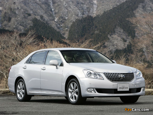 Toyota Crown Majesta (S200) 2009 pictures (640 x 480)