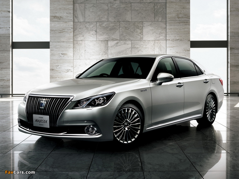 Toyota Crown Majesta (S210) 2013 pictures (800 x 600)