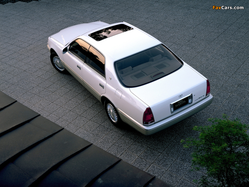 Toyota Crown Majesta (S150) 1995–99 images (800 x 600)